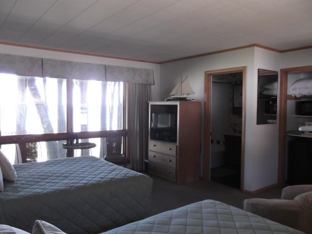 בייליס הארבור Square Rigger Harbor Motel מראה חיצוני תמונה